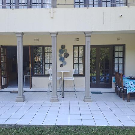 Eden Wilds 6 Paradise On Umtavuna River Apartment Port Edward Exterior photo